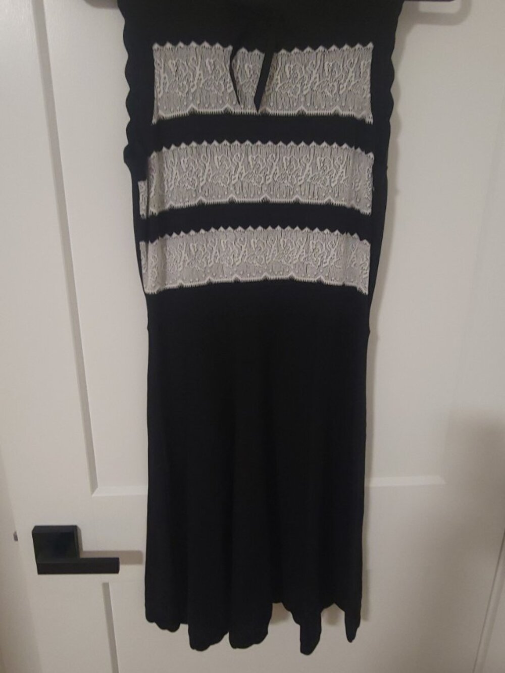 Kate Spade Lace Jacquard Sweater Dress - Black & White Scalloped - Size M BNWT - Picture 4 of 6